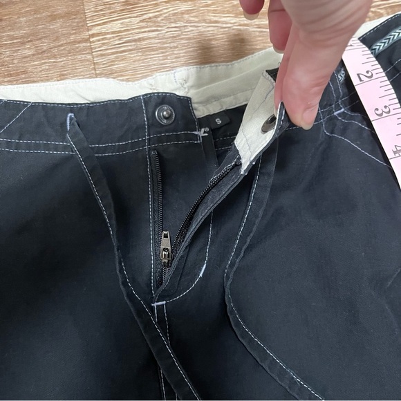 KUHL Black Zip Cargo Mini Skirt Size Small - Picture 7 of 9